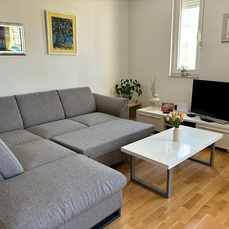 Apartment Antonijas Sunny *