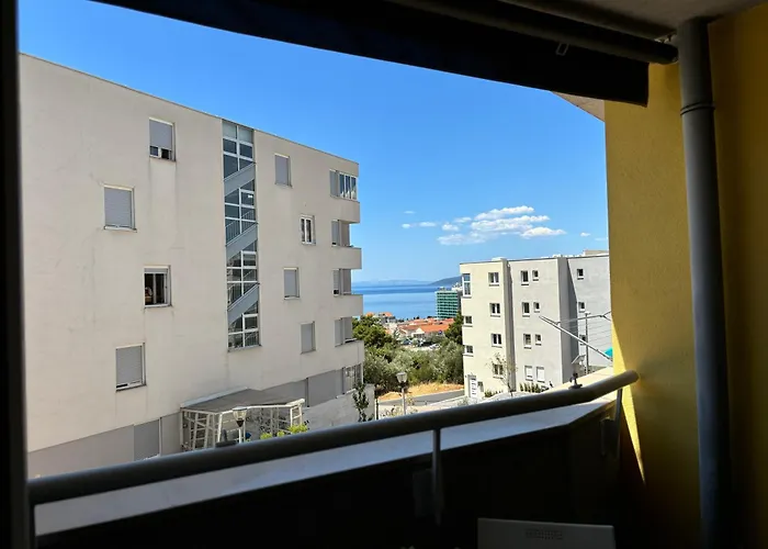 Antonijas Sunny Apartmán *