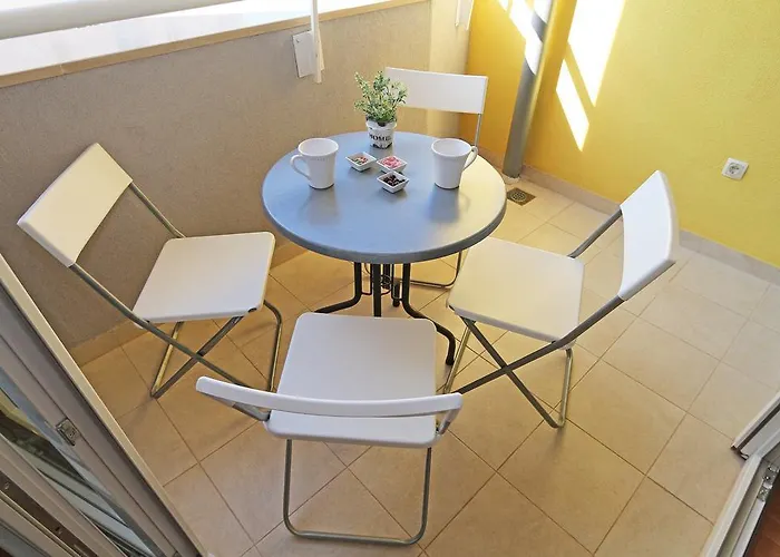 Antonijas Sunny Apartmán *