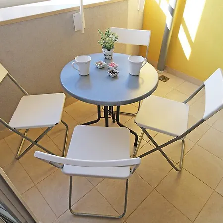 Antonijas Sunny Apartmán *